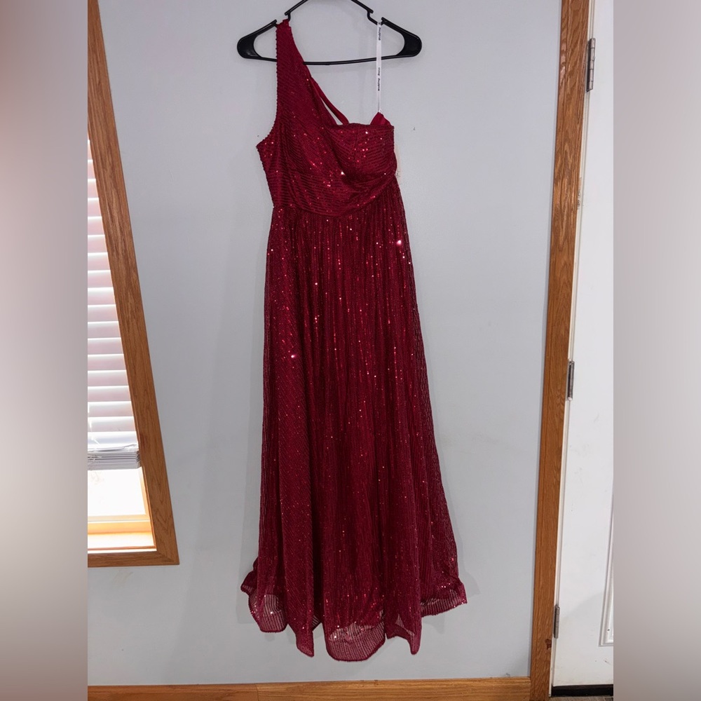 Red Sequined One-Shoulder Evening Gown